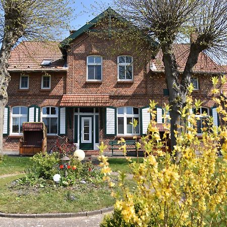 Hotel/Pension Bradhering Ahrenshoop Eksteriør bilde